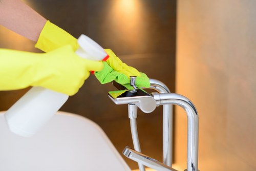 Kennington carpet cleaners restoring a living room carpet